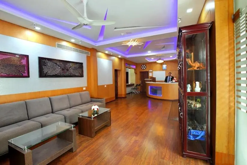 Kottavathil Hotel Tripunithura