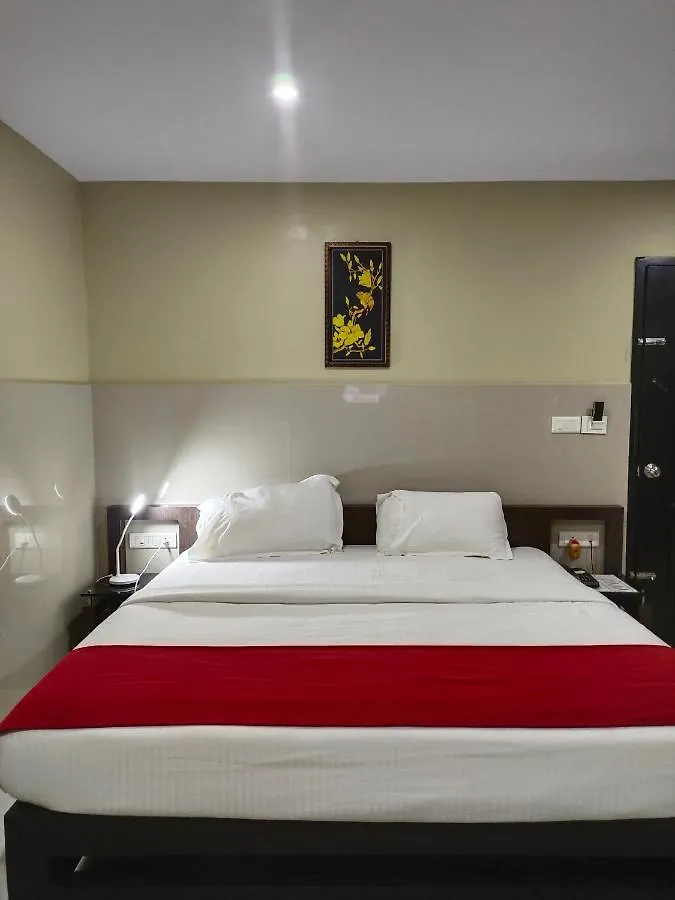 Kottavathil Hotel Tripunithura