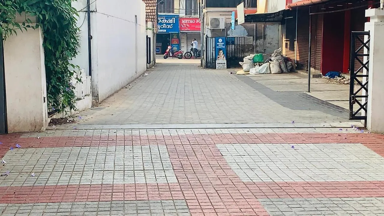 Kottavathil Hotel Tripunithura 3*,