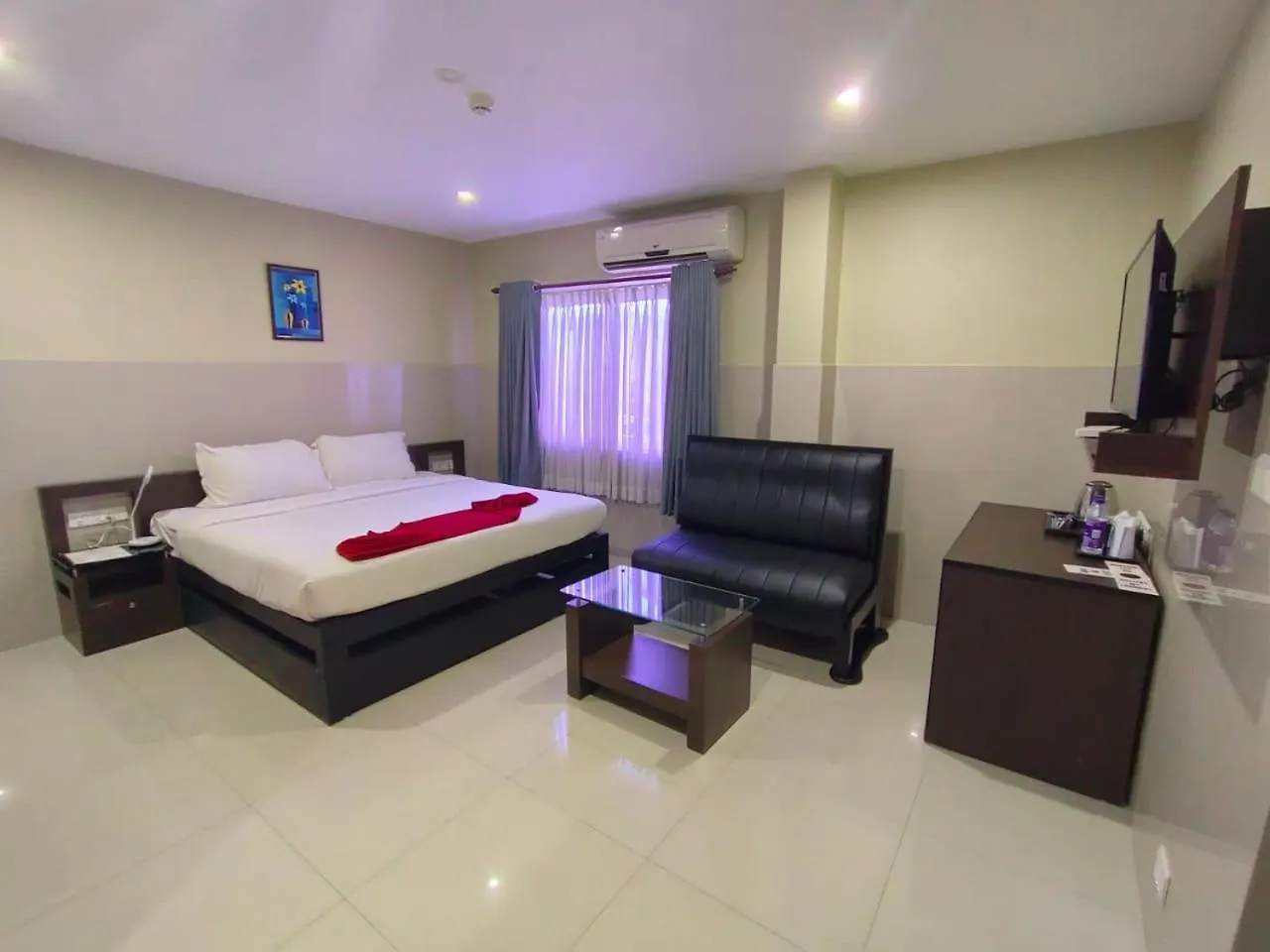 Kottavathil Hotel Tripunithura