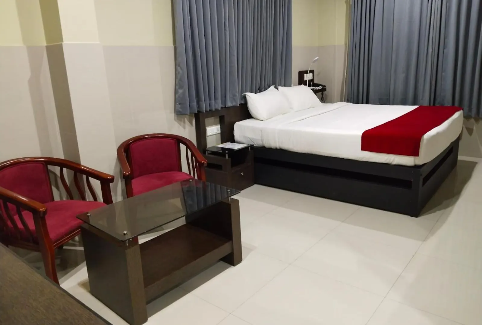 Kottavathil Hotel Tripunithura India